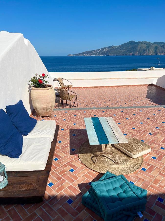 Bed and breakfast Antica Dimora Santa Marina Salina Extérieur photo