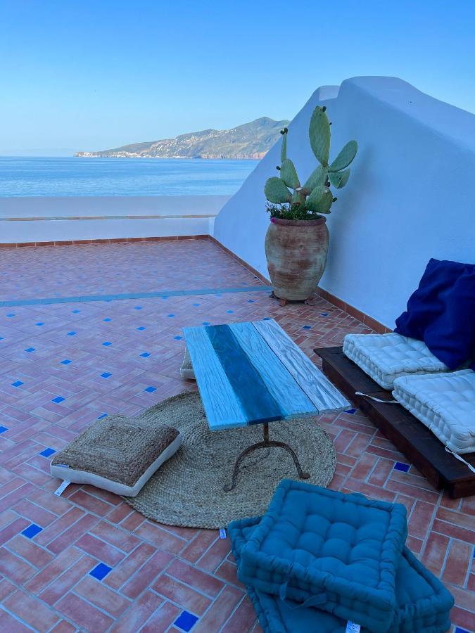 Bed and breakfast Antica Dimora Santa Marina Salina Extérieur photo